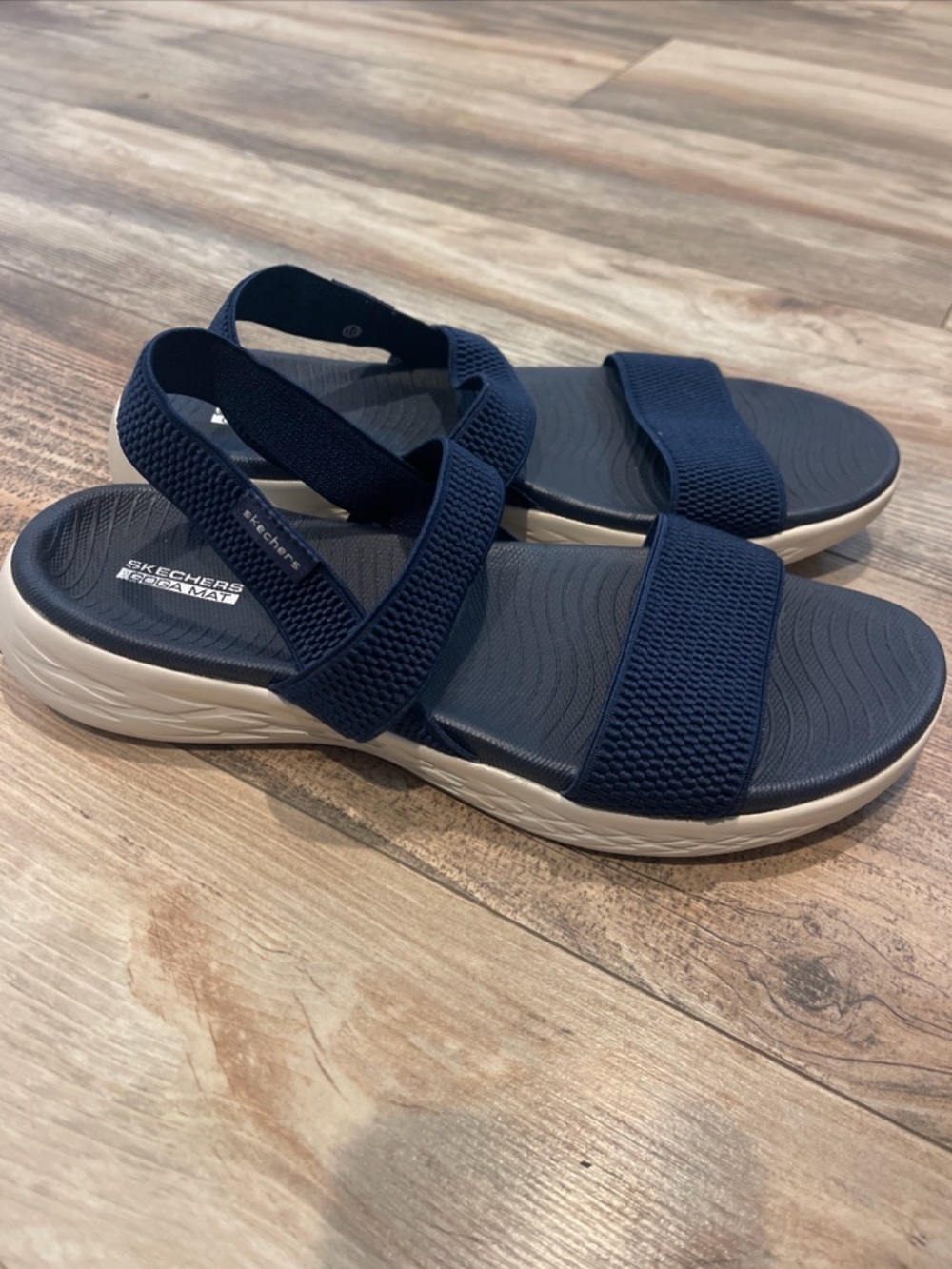 Skechers Goga Mat On The Go Strappy Sandals Navy Blue White Slip On Size 10
